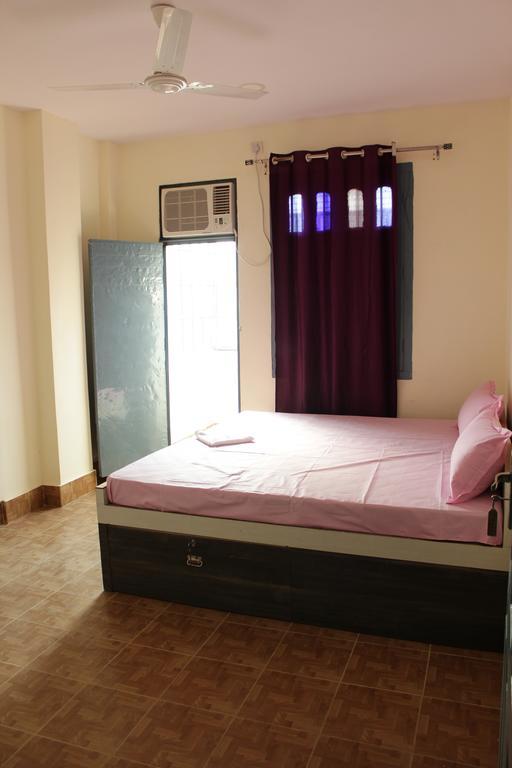 Zostel Varanasi Hostel Room photo